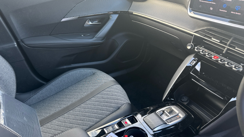 Peugeot 2008 115kW Allure 54kWh 5dr Auto Electric Estate